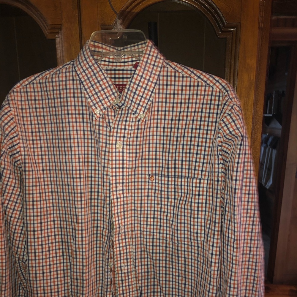Men’s izod shirt